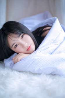 春节岳姨双飞小说